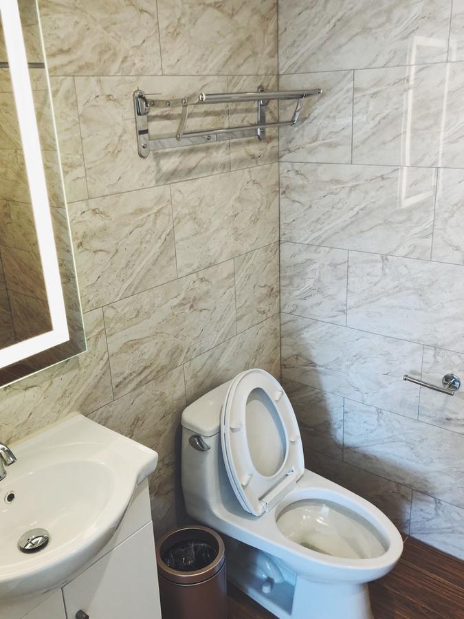 ניו יורק Mayfair Inn And Suites מראה חיצוני תמונה
