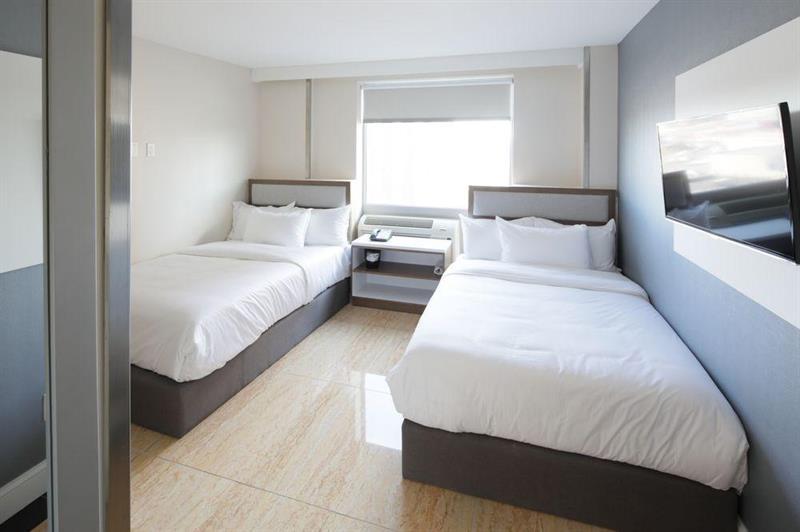 ניו יורק Mayfair Inn And Suites מראה חיצוני תמונה